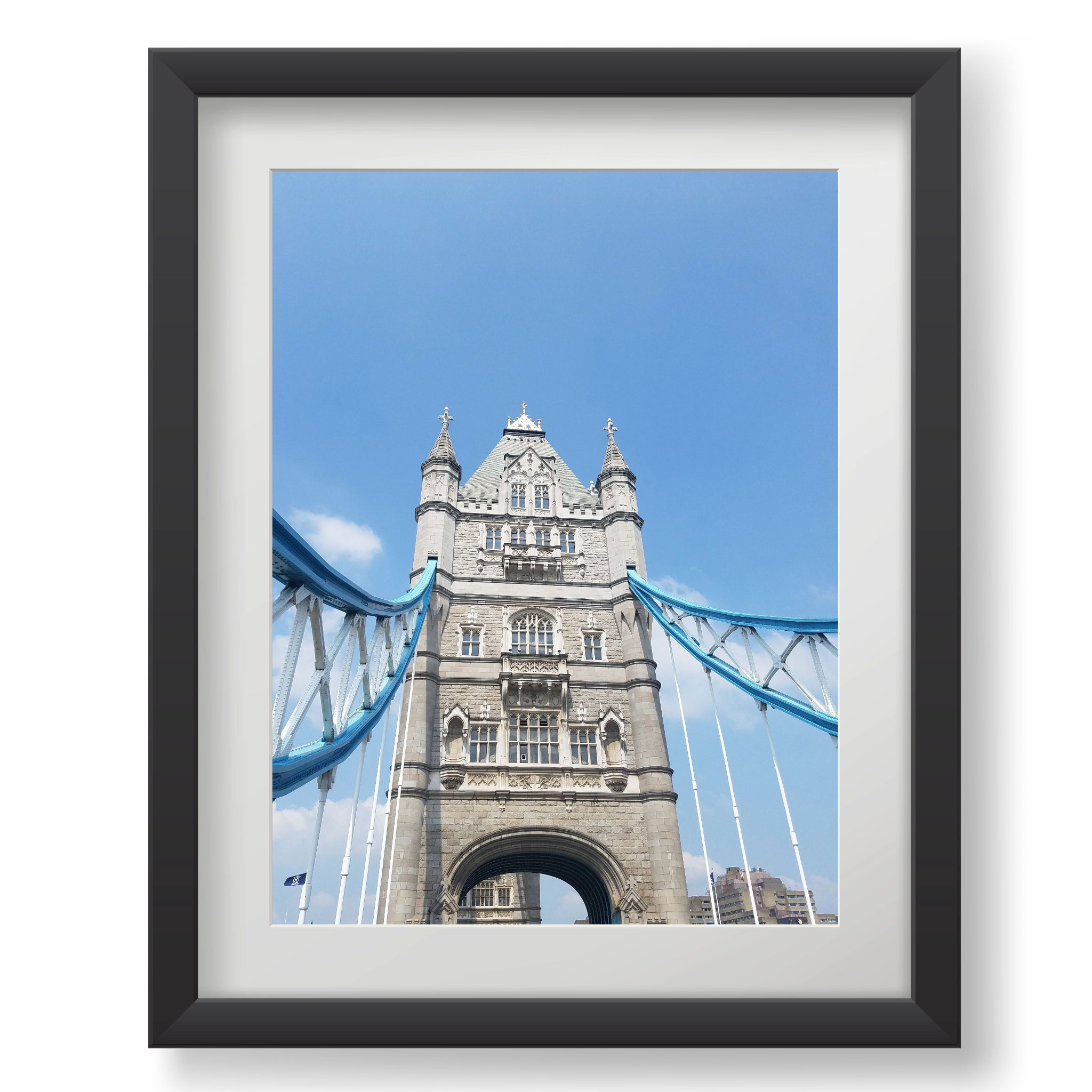 London bridge looking up, Poster