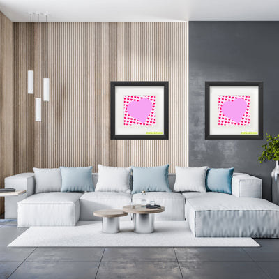 In love (pink heart) Poster