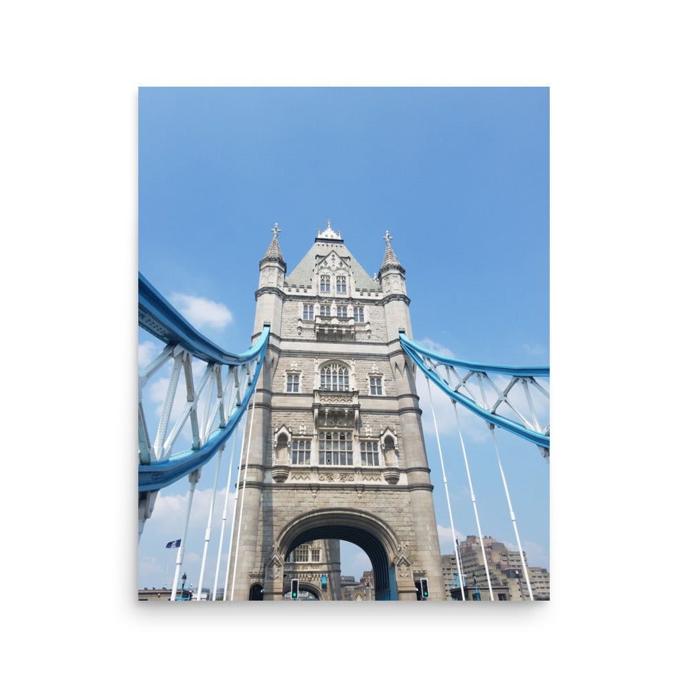 London bridge looking up, Poster